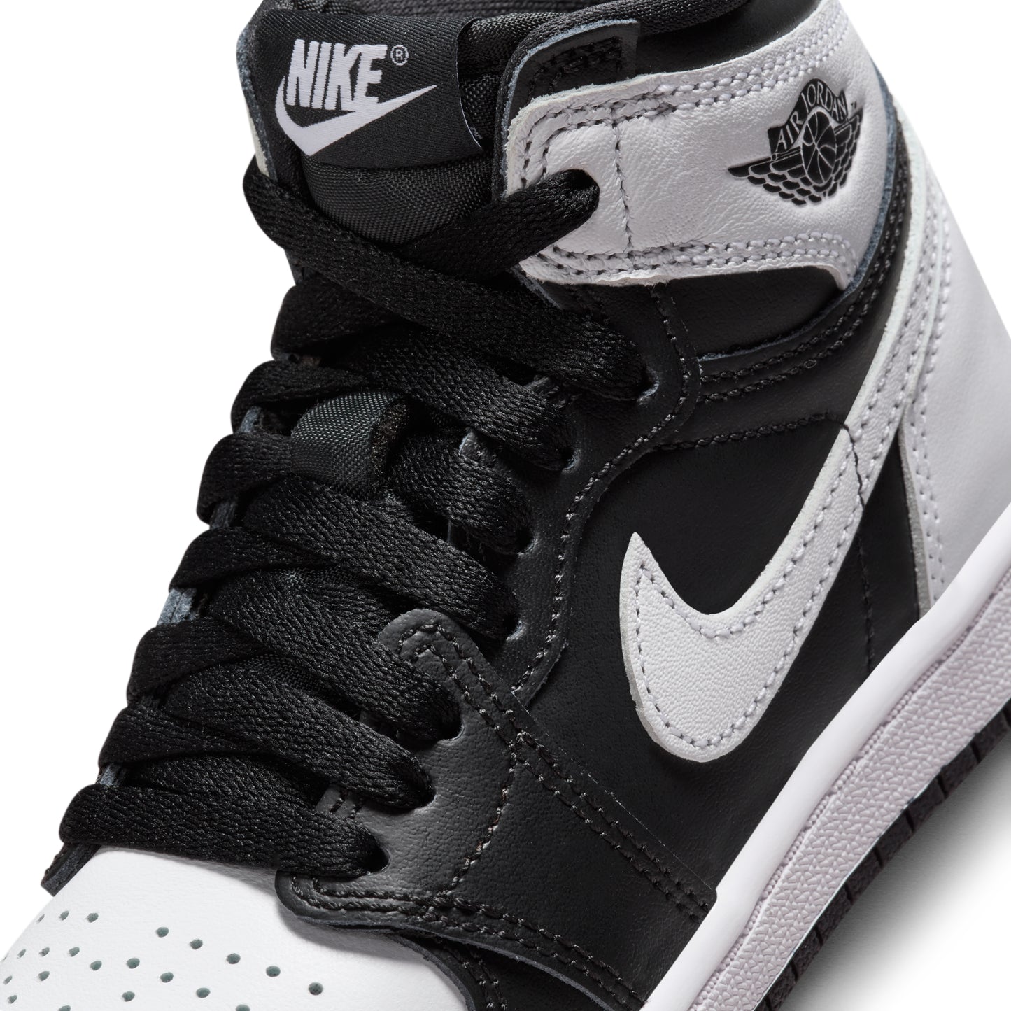 Air Jordan 1 Retro High OG Black White (PS)