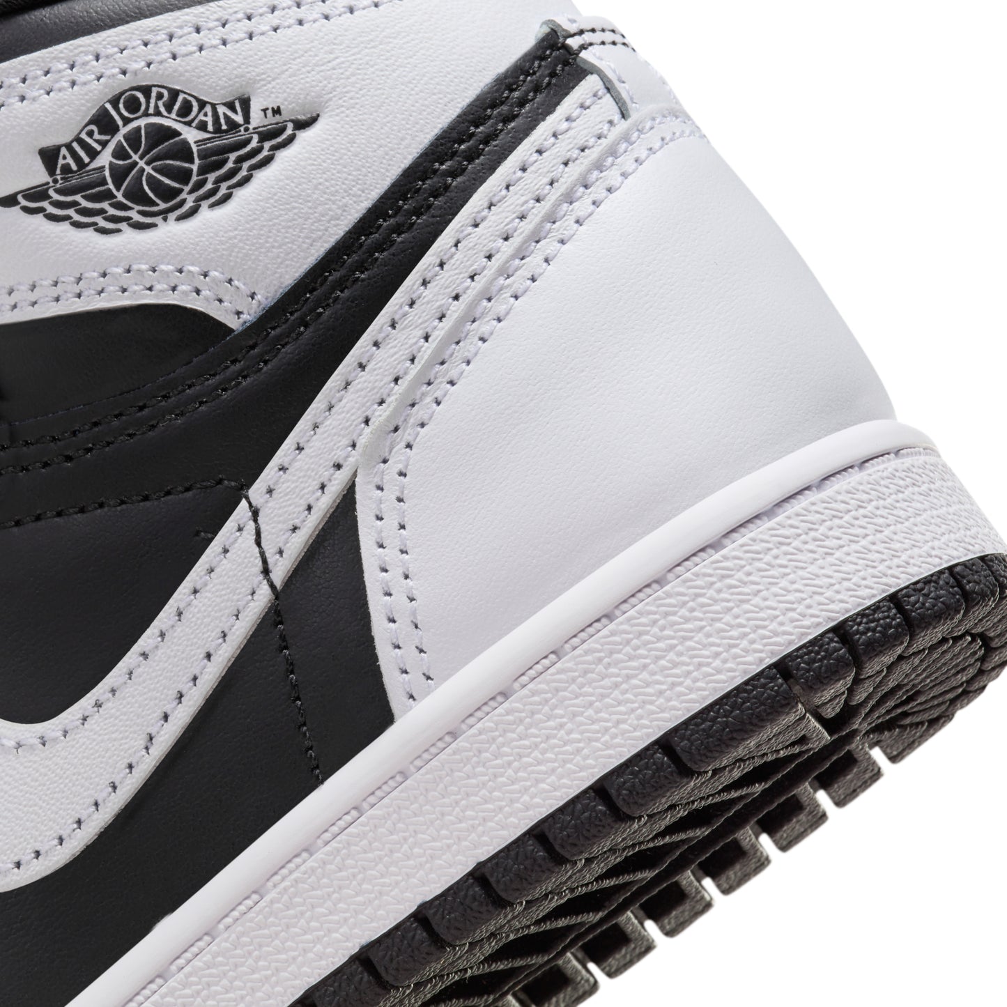 Jordan 1 Retro High OG Black White (PS)