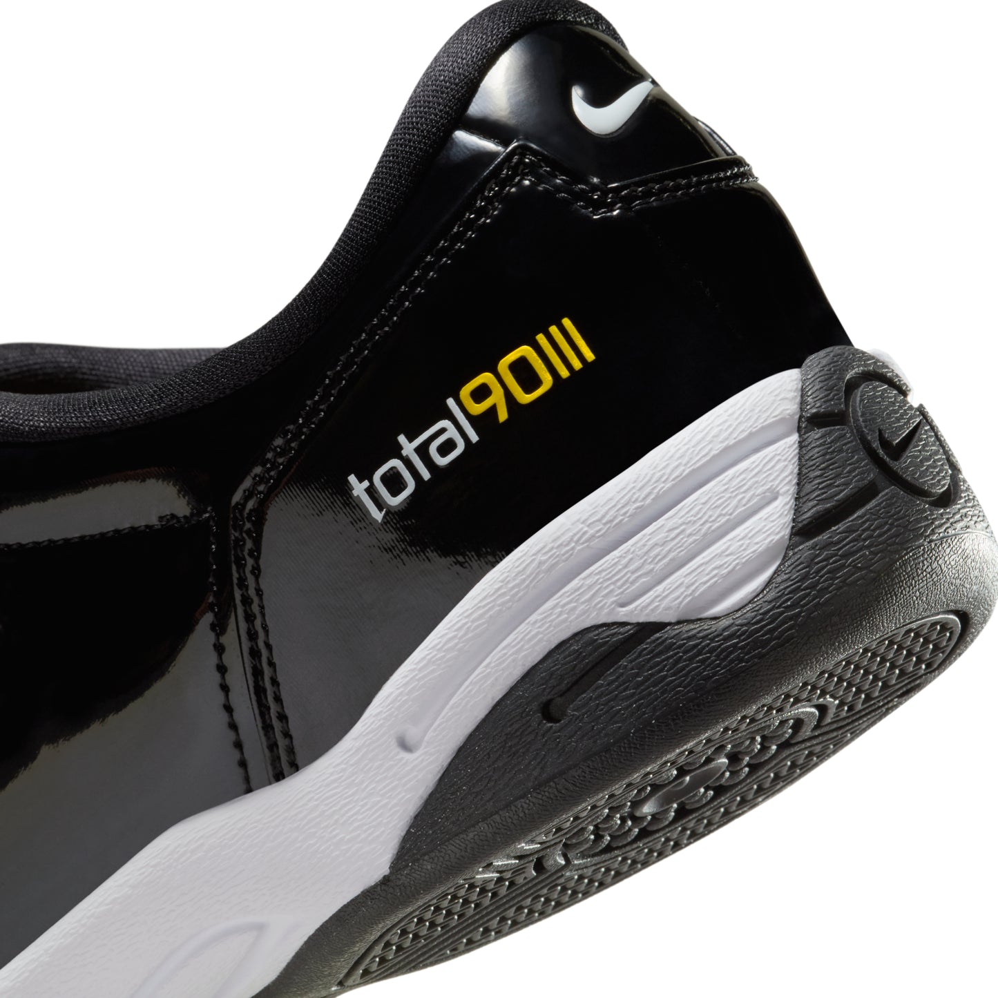 Nike Total 90