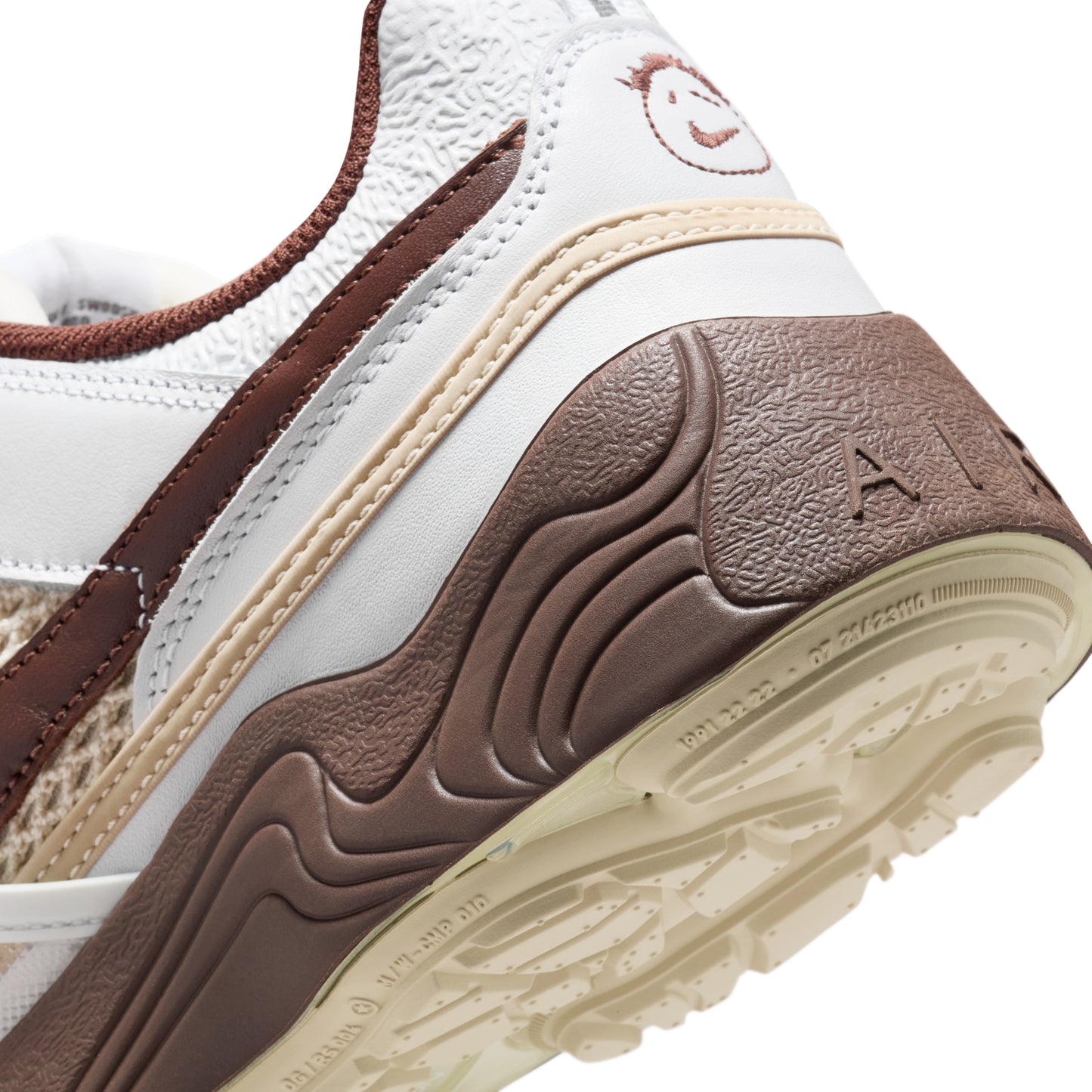 Nike Field Jaxx Travis Scott Light Chocolate