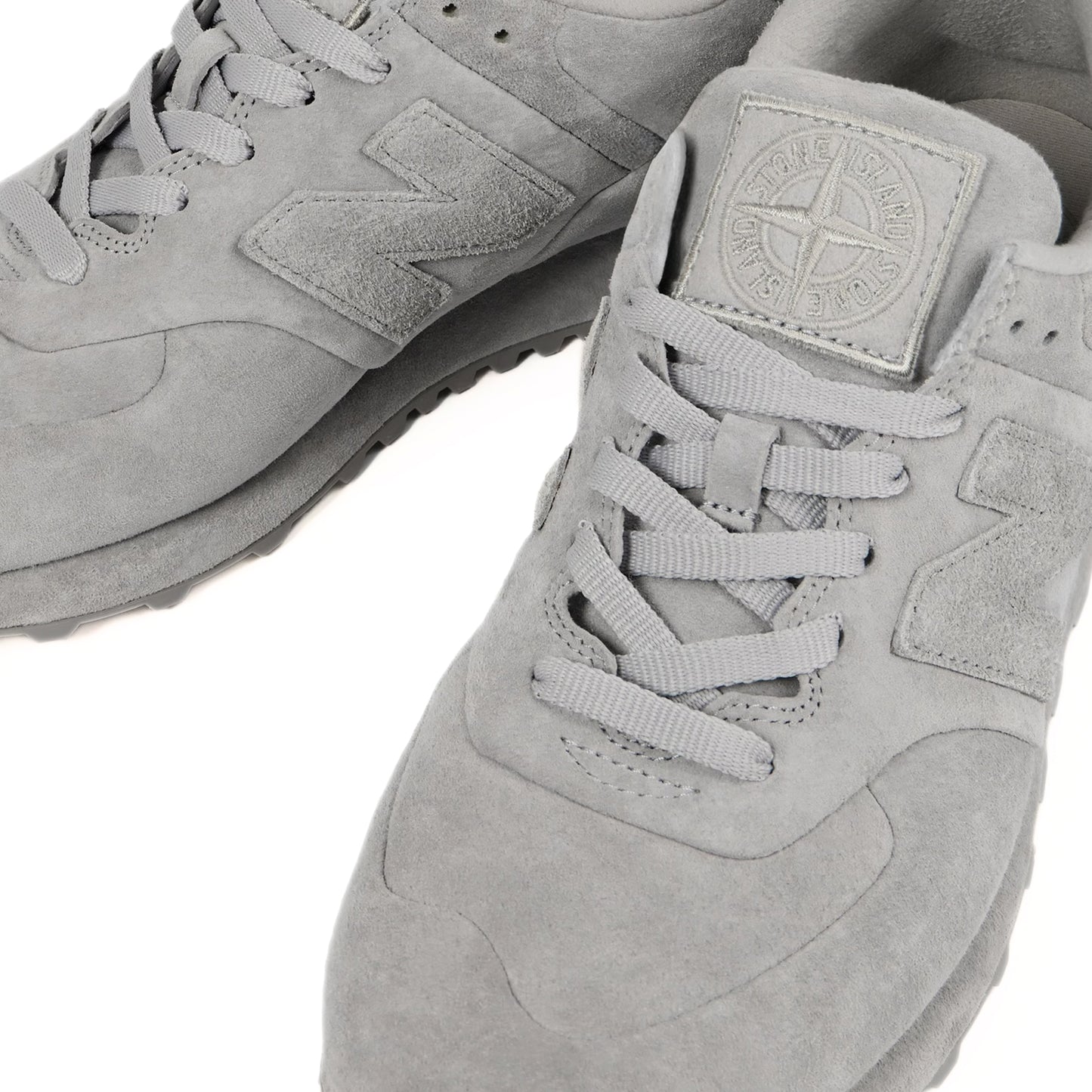 NB 574 Ghost Stone Island Dust Grey