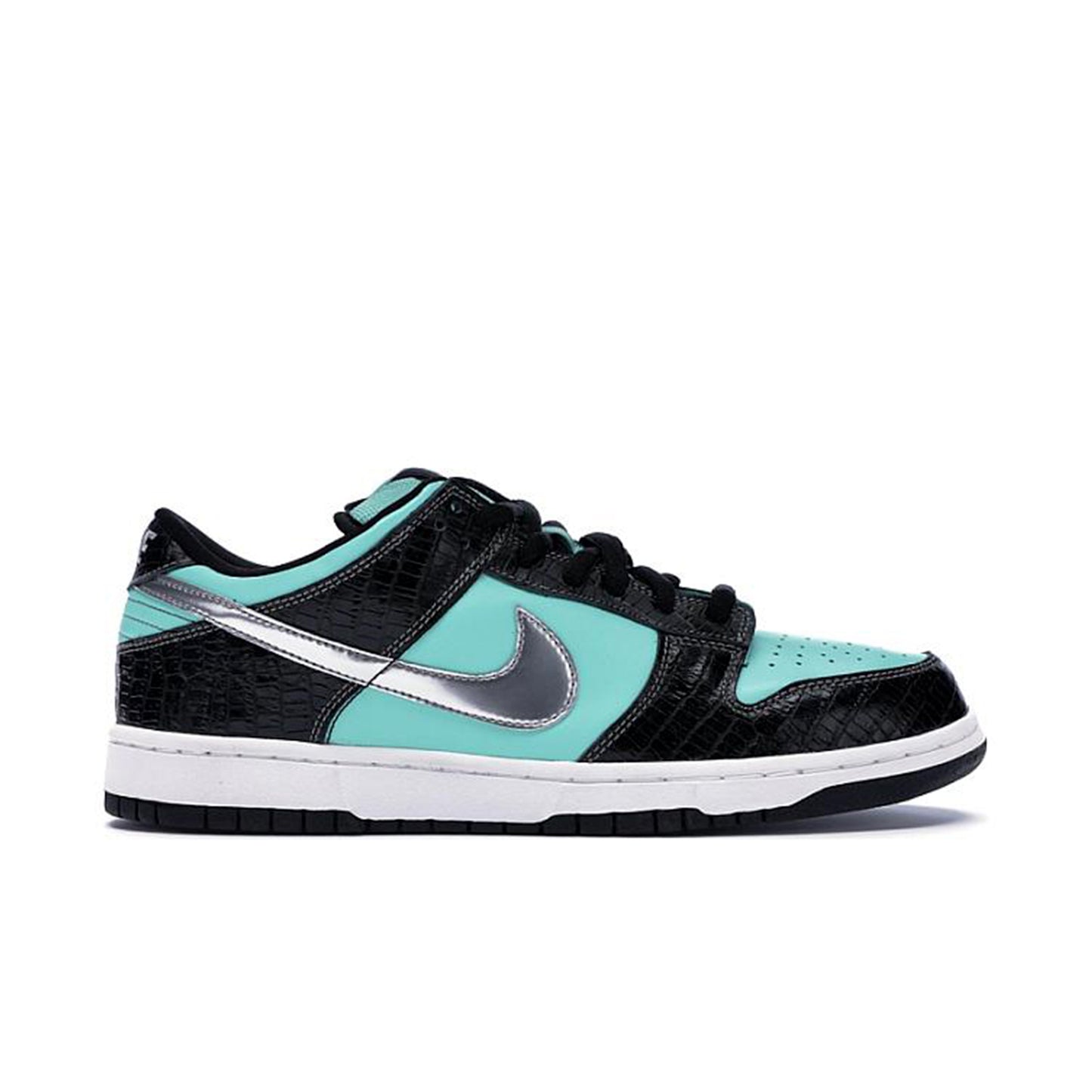 nike sb x diamond supply co dunk low aqua blue