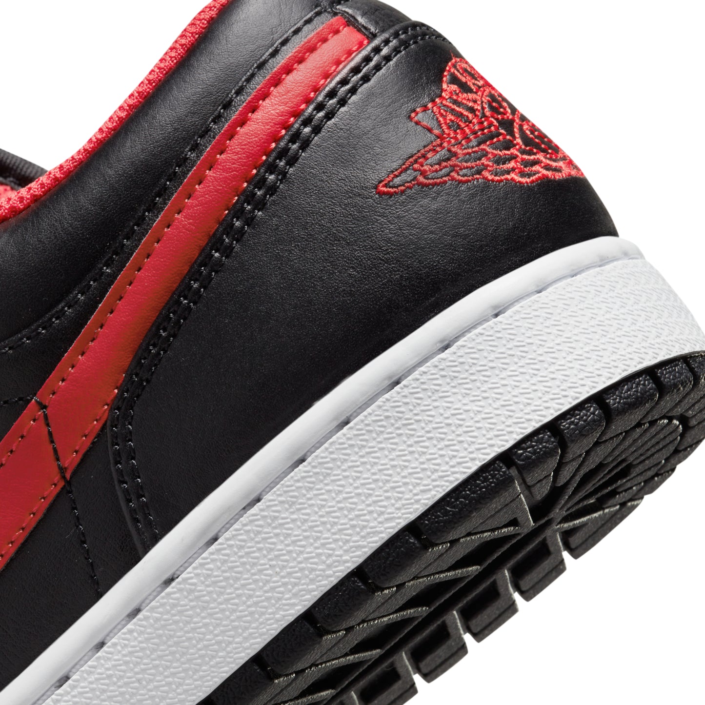 Nike Air Jordan 1 Low White Toe