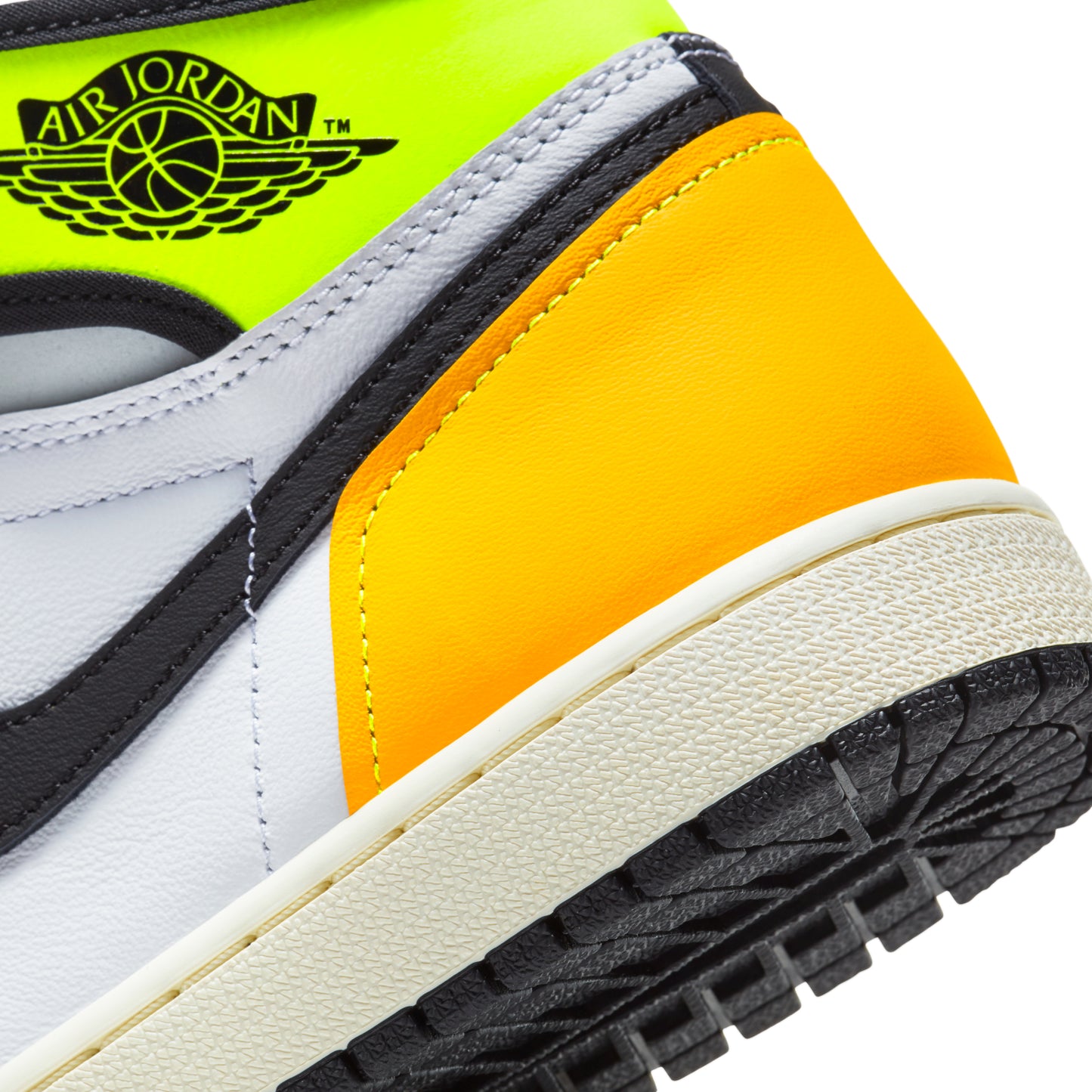 Nike Air Jordan 1 Retro High OG "Volt"
