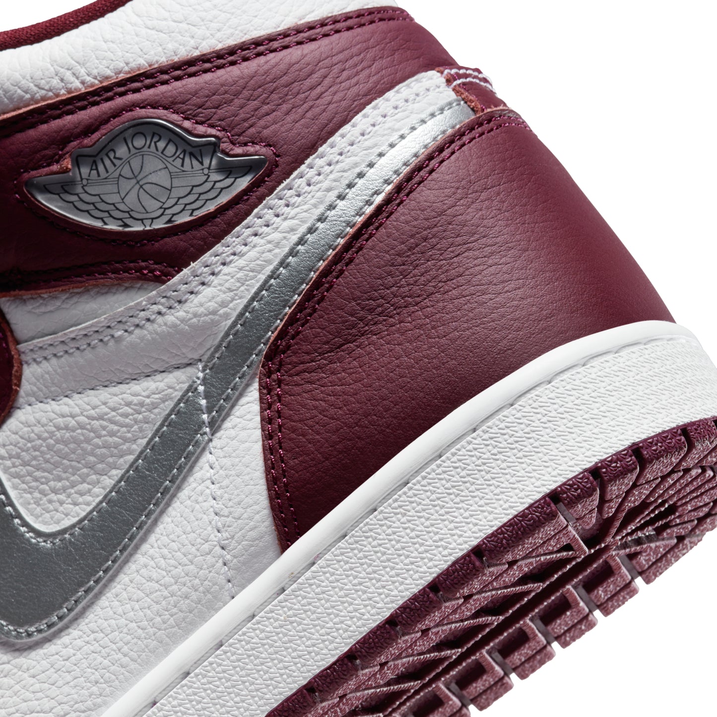 nike air jordan 1 high bordeaux