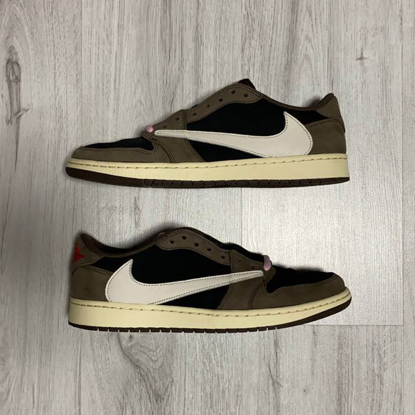 Nike Air Jordan x Travis Scott 1 Retro Low OG SP "Mocha"