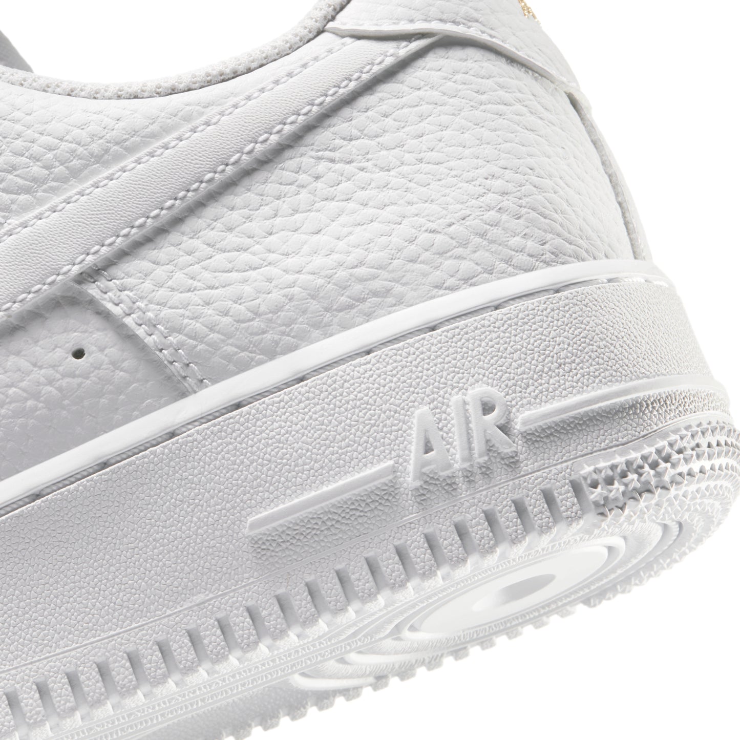 Nike Air Force 1 Low 07 Essential White Metallic Gold W