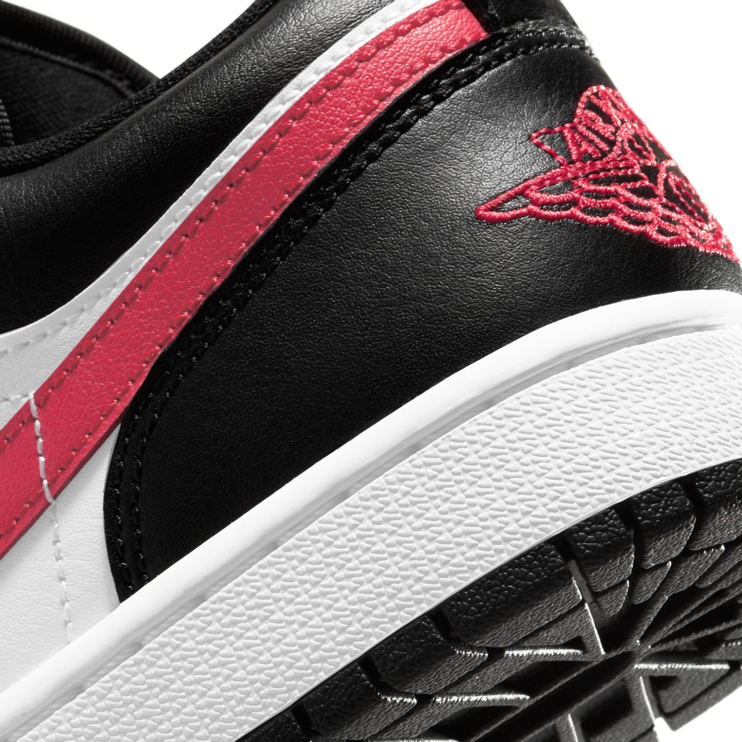 air jordan 1 low black siren red