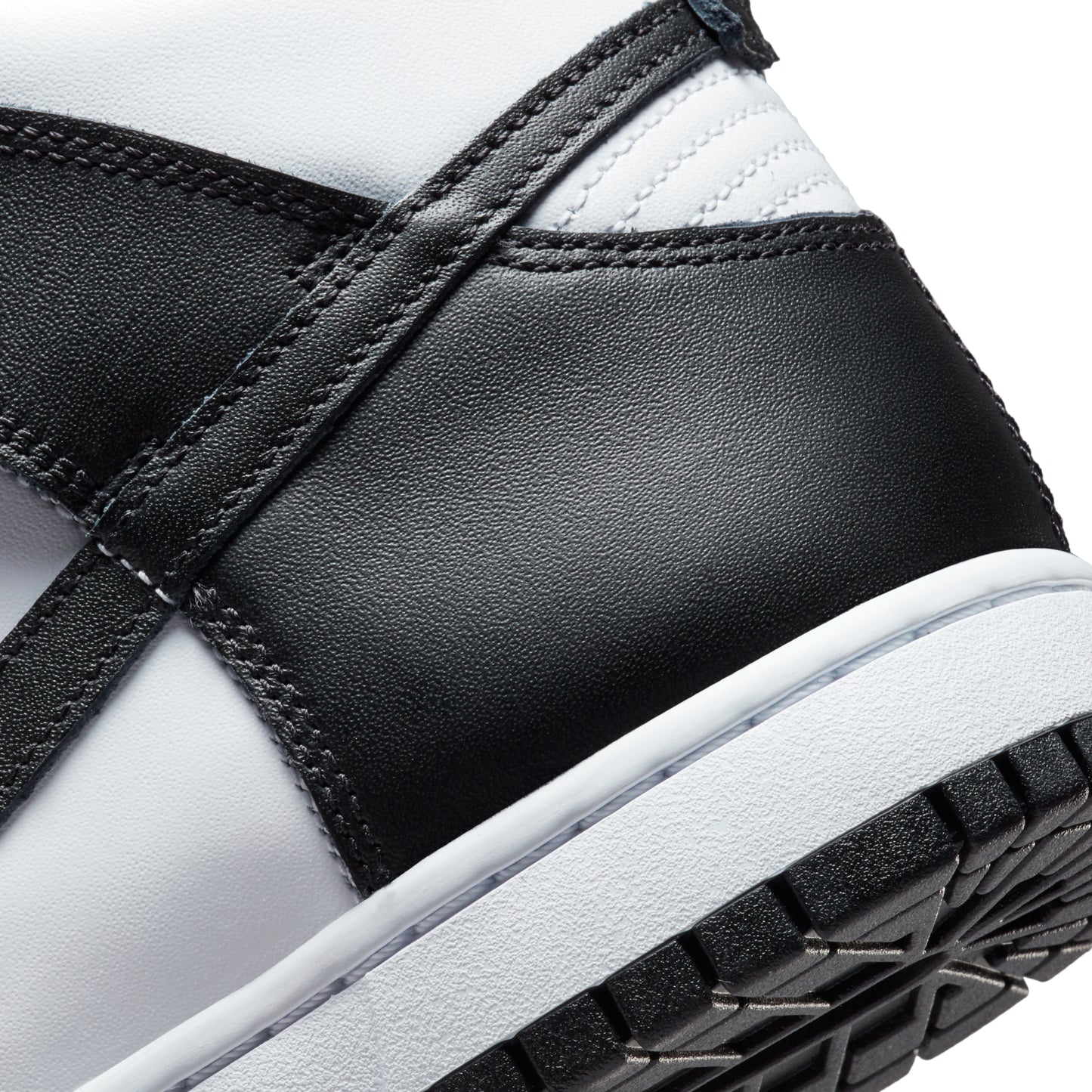 Nike Dunk High Panda Black White (2021)
