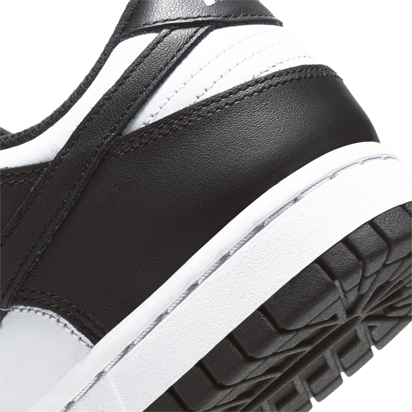 nike dunk low white black