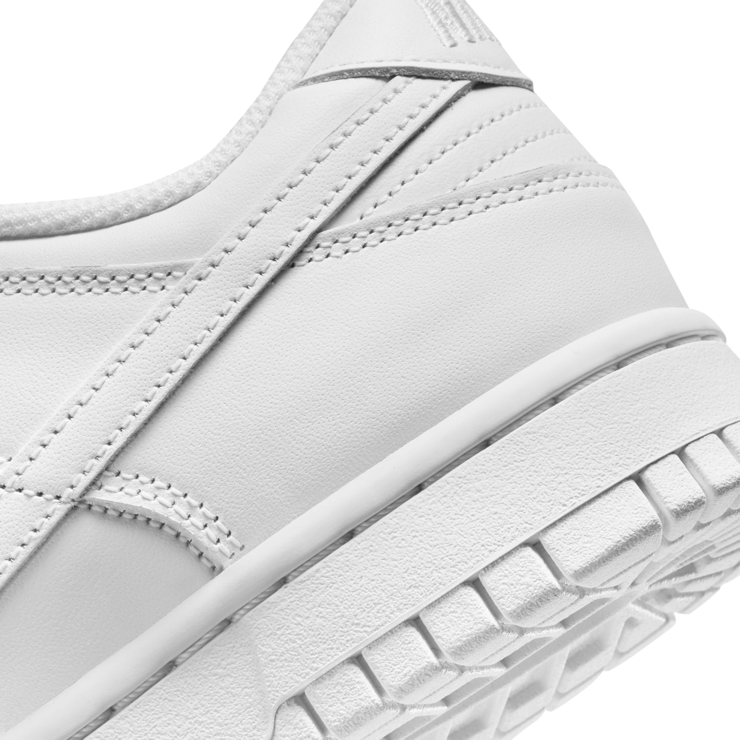 Nike Dunk Low Triple White