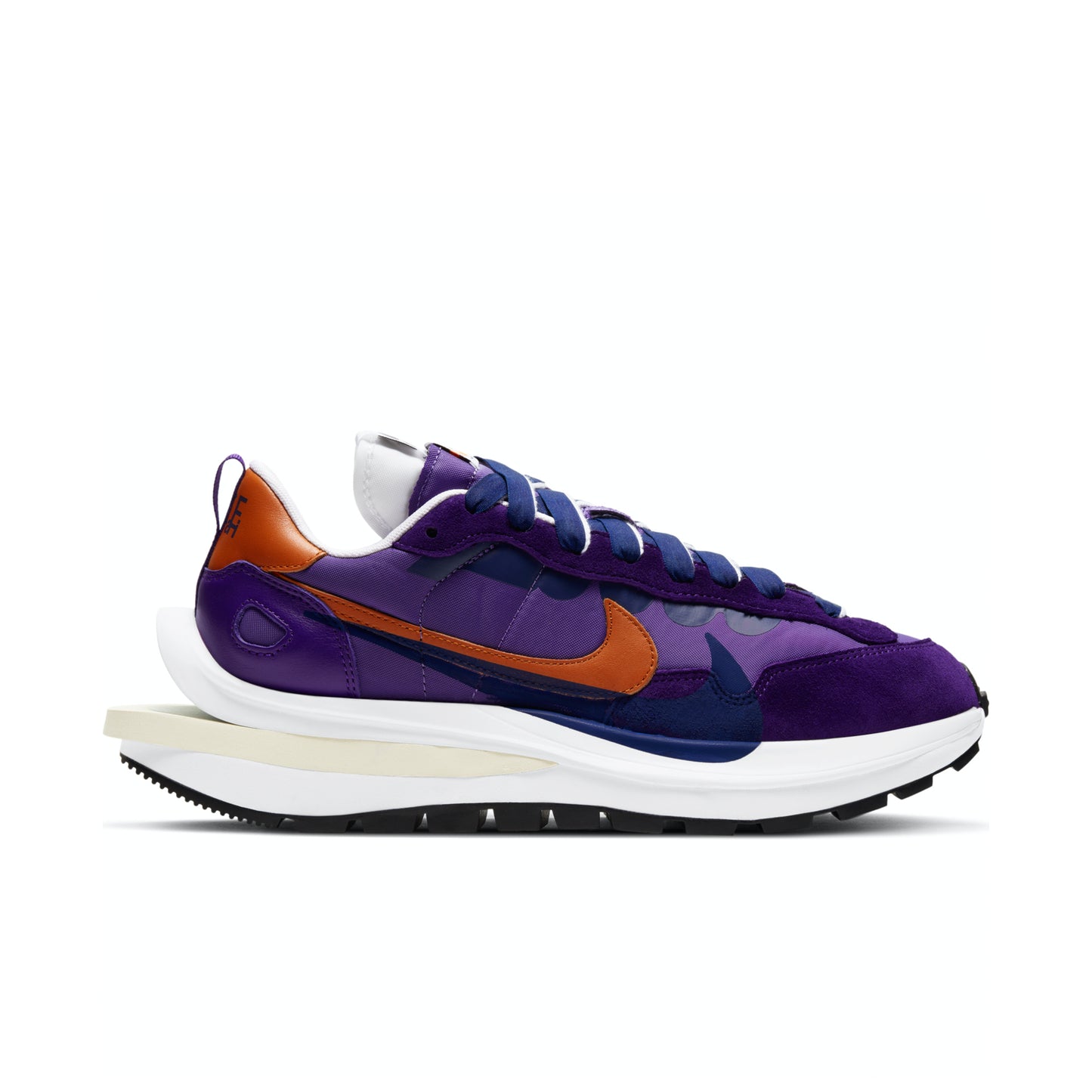 Nike x Sacai Vaporwaffle "Dark Iris"