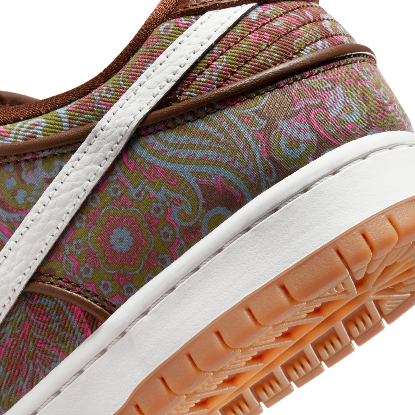 Nike SB Dunk Low Pro PRM "Paisley Brown"