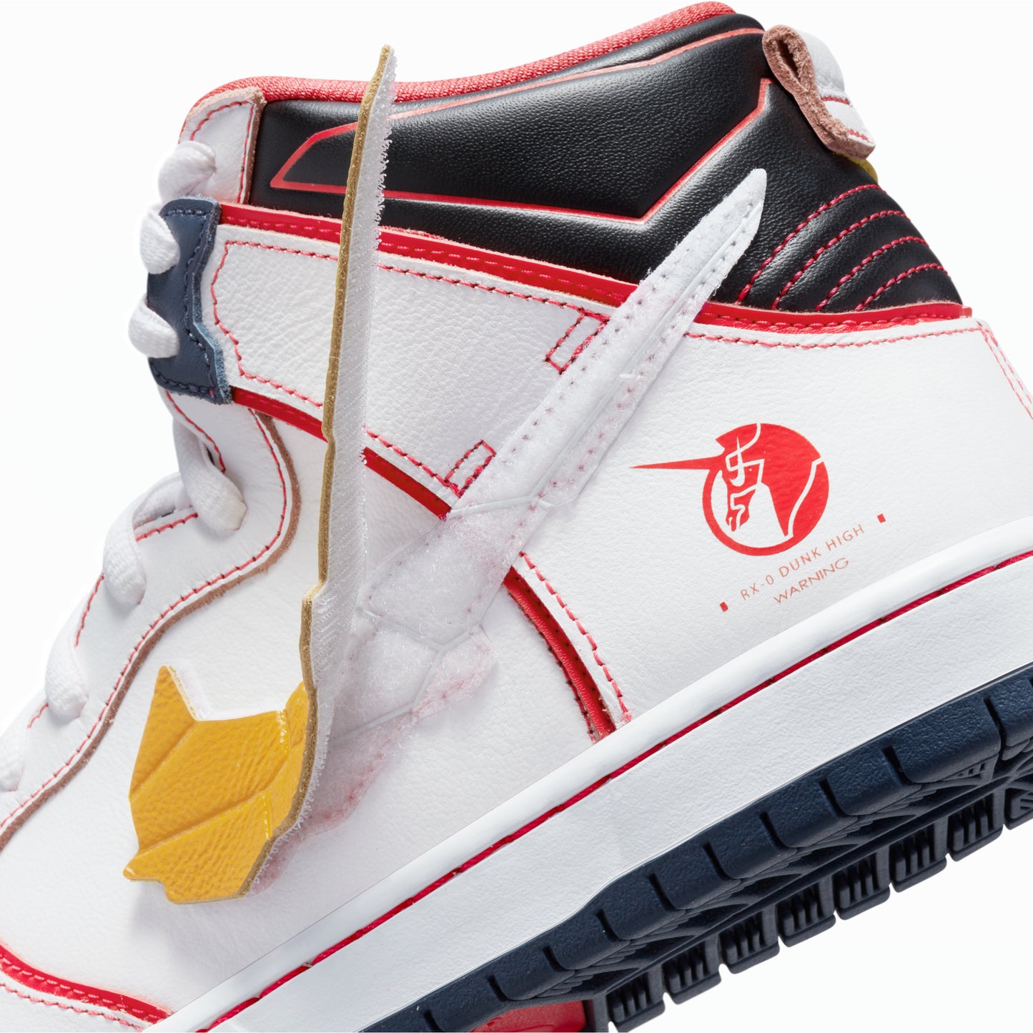 Nike SB Dunk High Pro QS "Unicorn Gundam Amarillo"