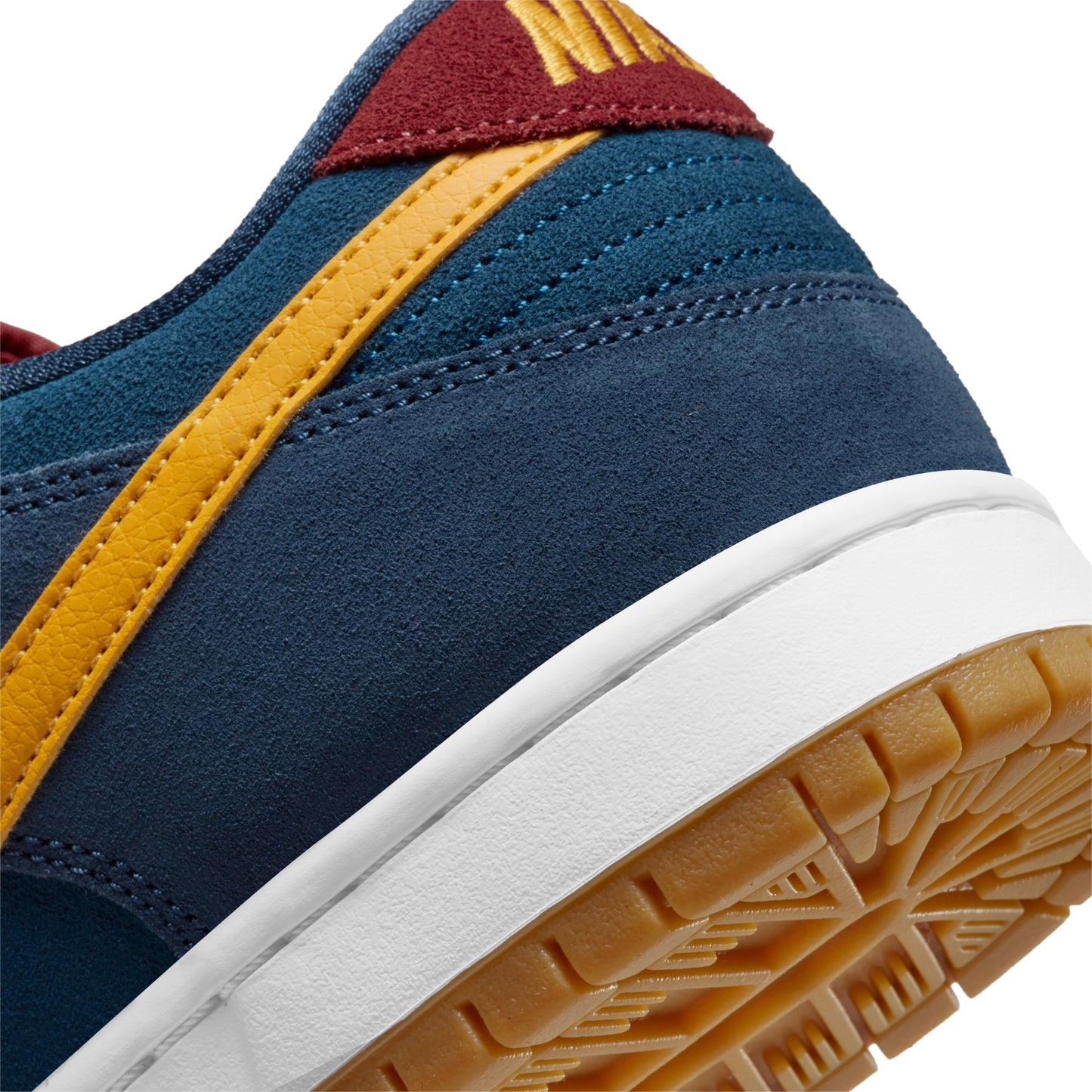 Nike SB Dunk Low Pro PRM "Barcelona"