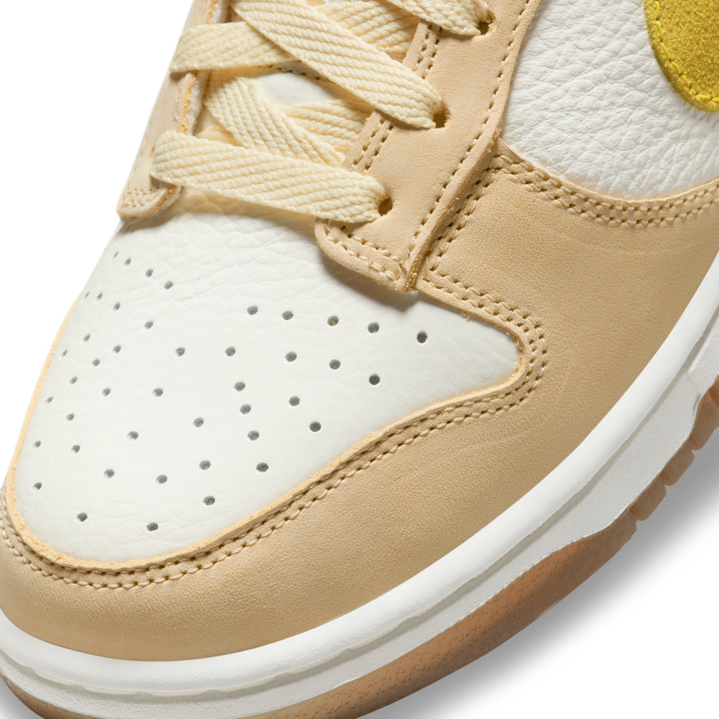 Nike Dunk Low W "Lemon Drop"