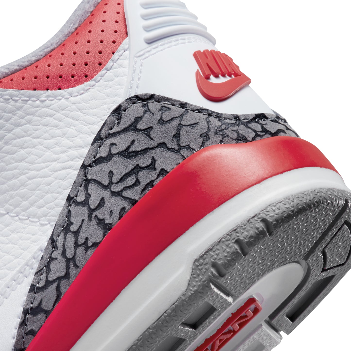 nike air jordan 3 fire