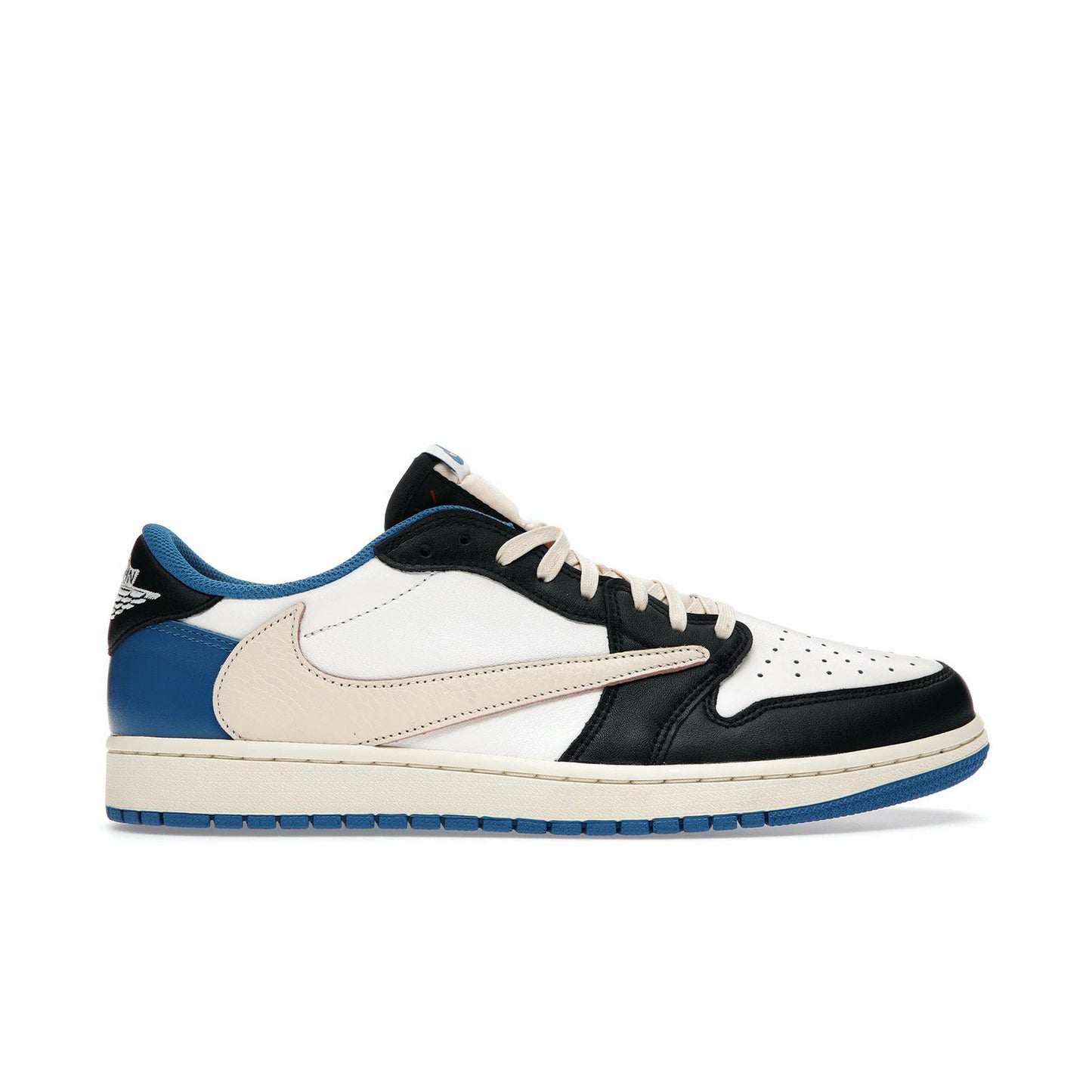 aj1 travis scott