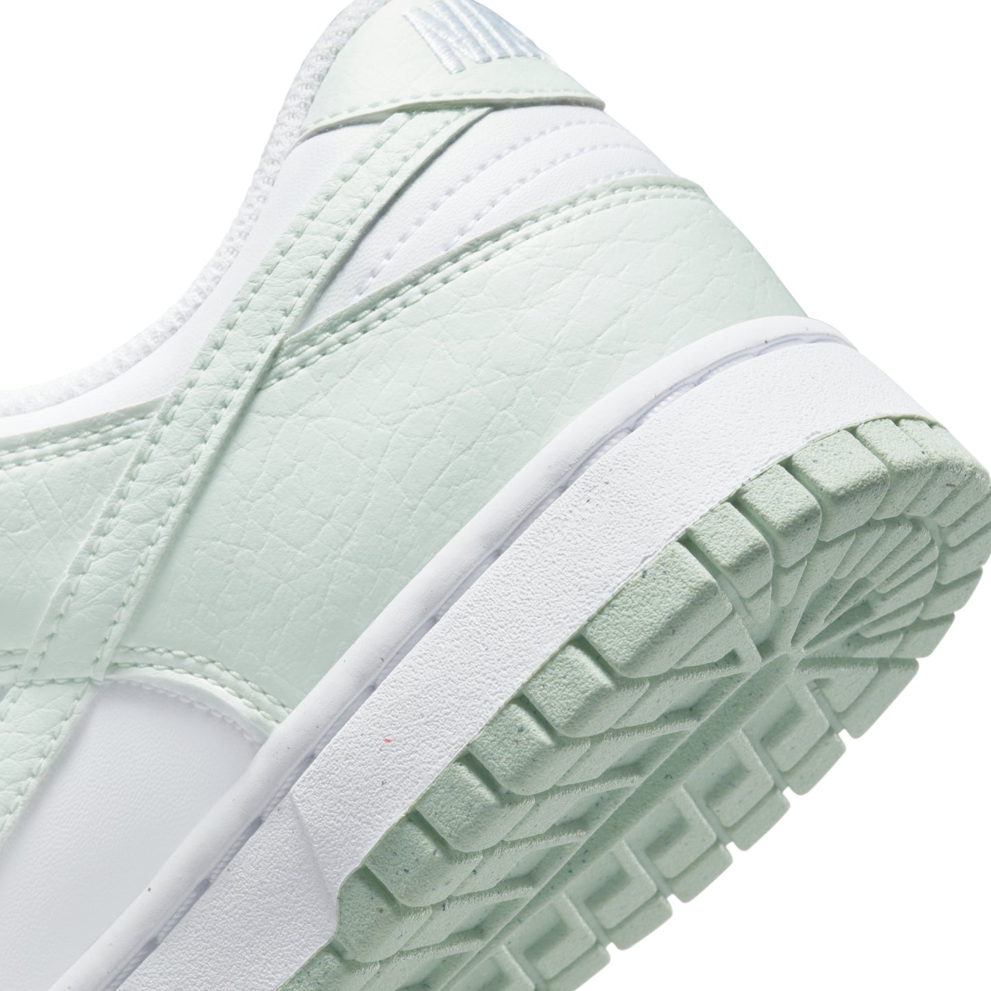 Nike Dunk Low Next Nature White Mint W