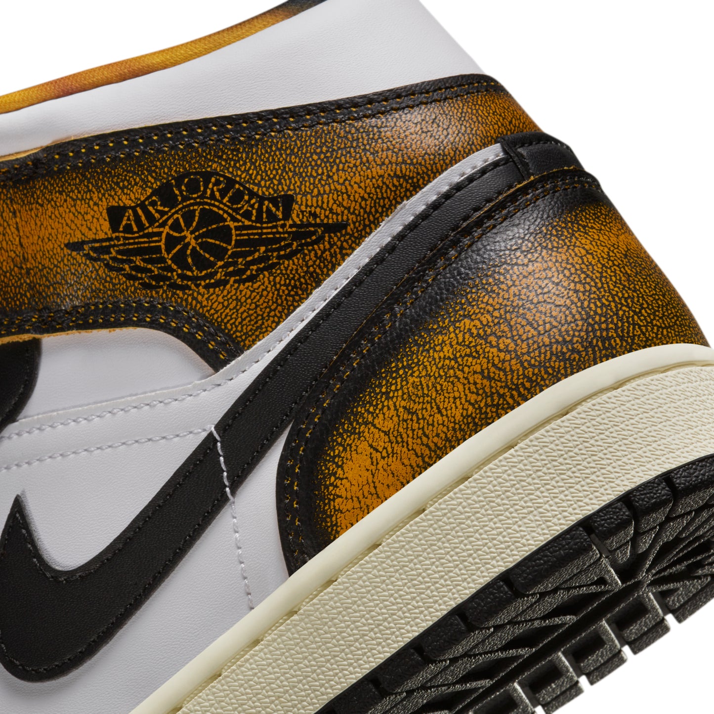 Nike Air Jordan 1 Mid SE Orange Wear Away