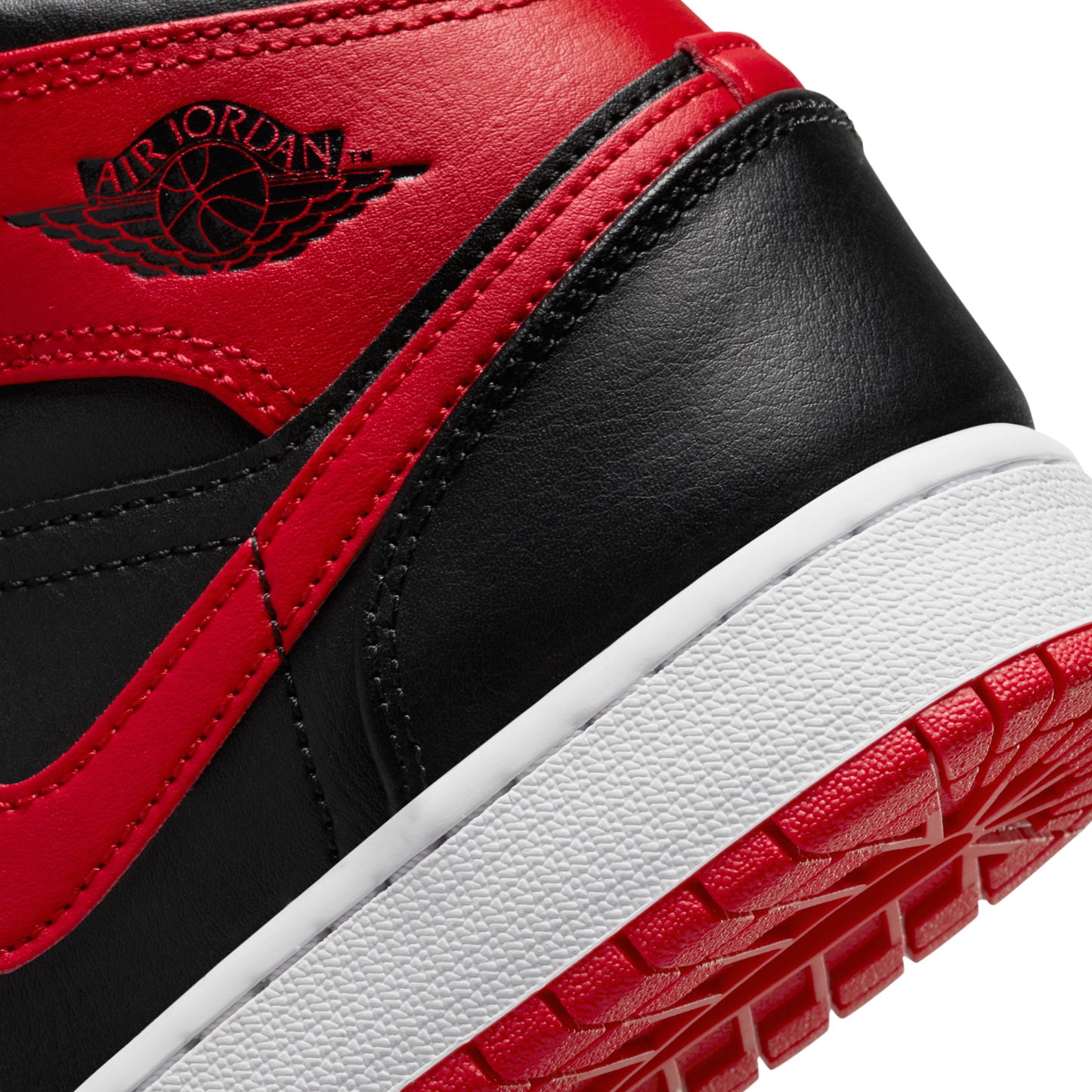 Air Jordan 1 Mid Alternate Bred 2022 GS