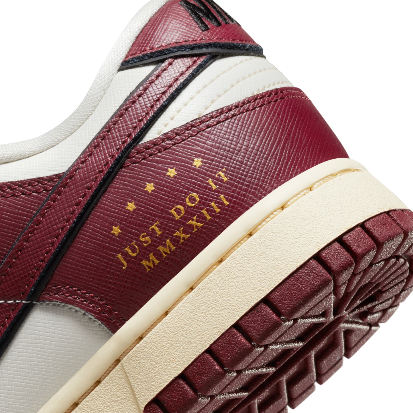Nike Dunk Low SE Just Do It Sail Team Red