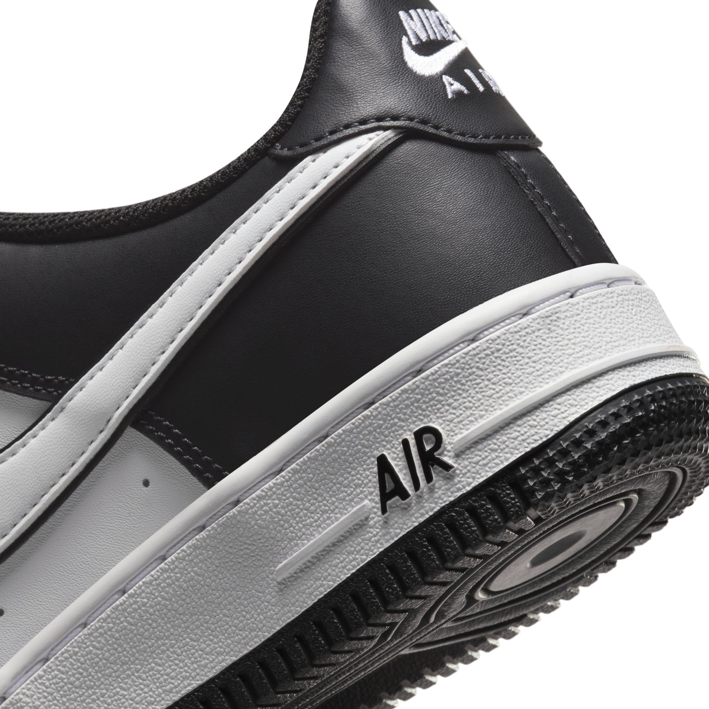 AF1 Low LV8 2 White Swoosh Panda GS