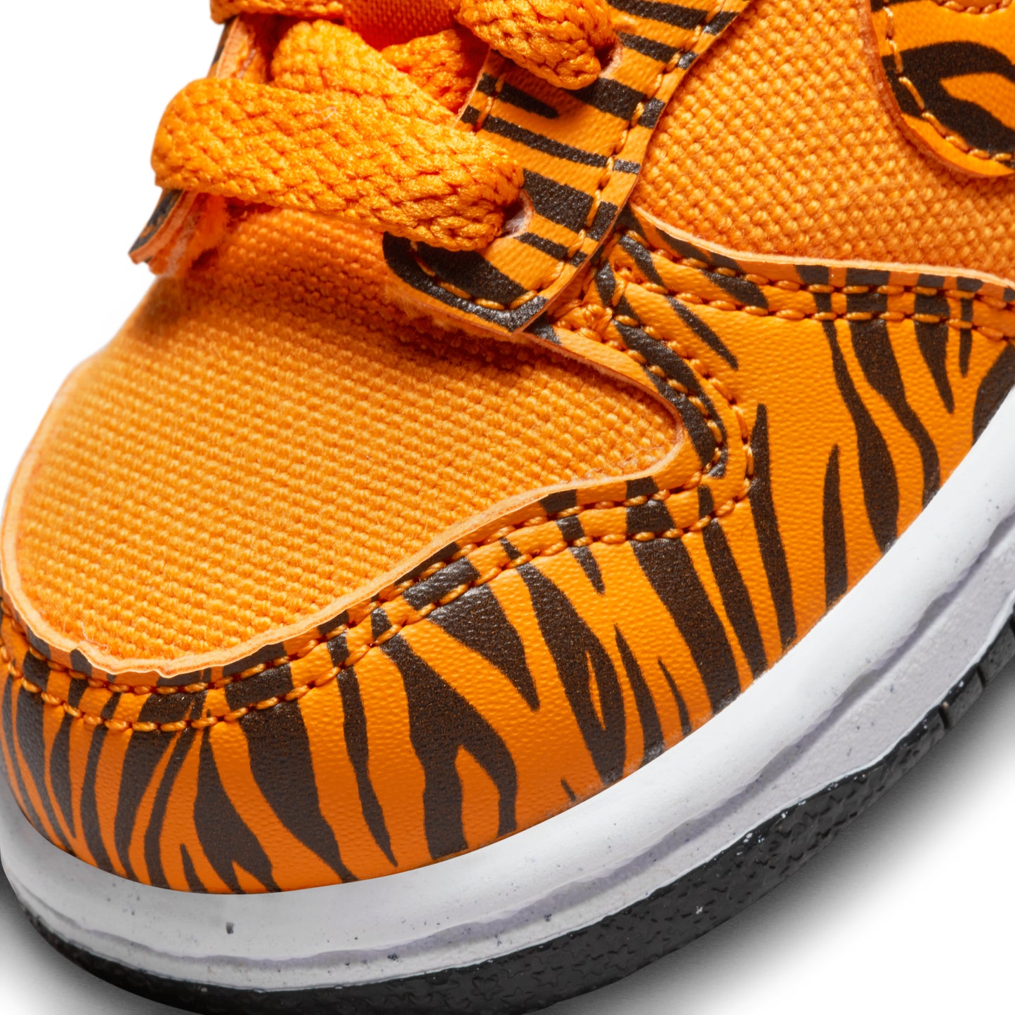 Nike Dunk Low Tiger Stripes TD