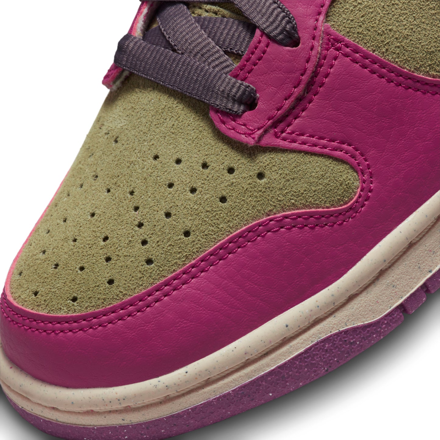 Nike Dunk High Dynamic Berry W