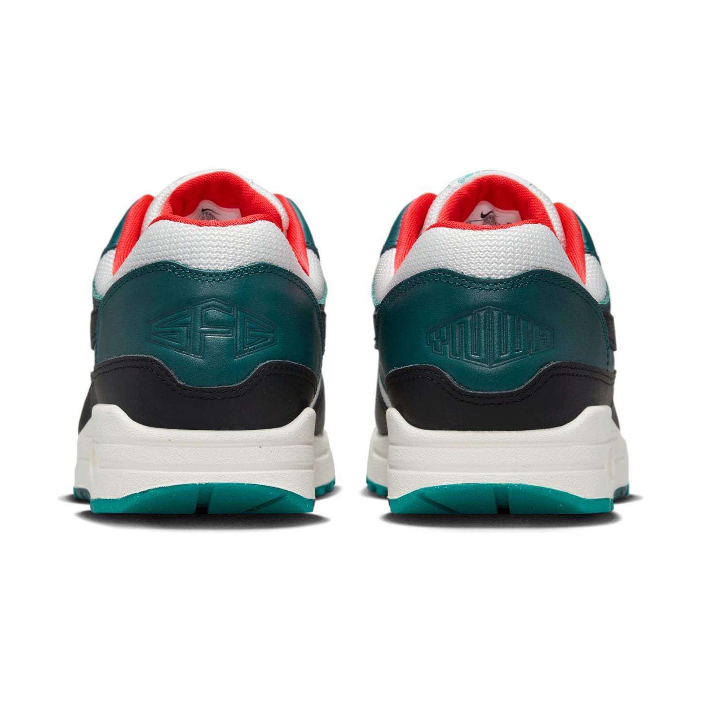 Nike Air Max 1 LeBron James Liverpool F.C.