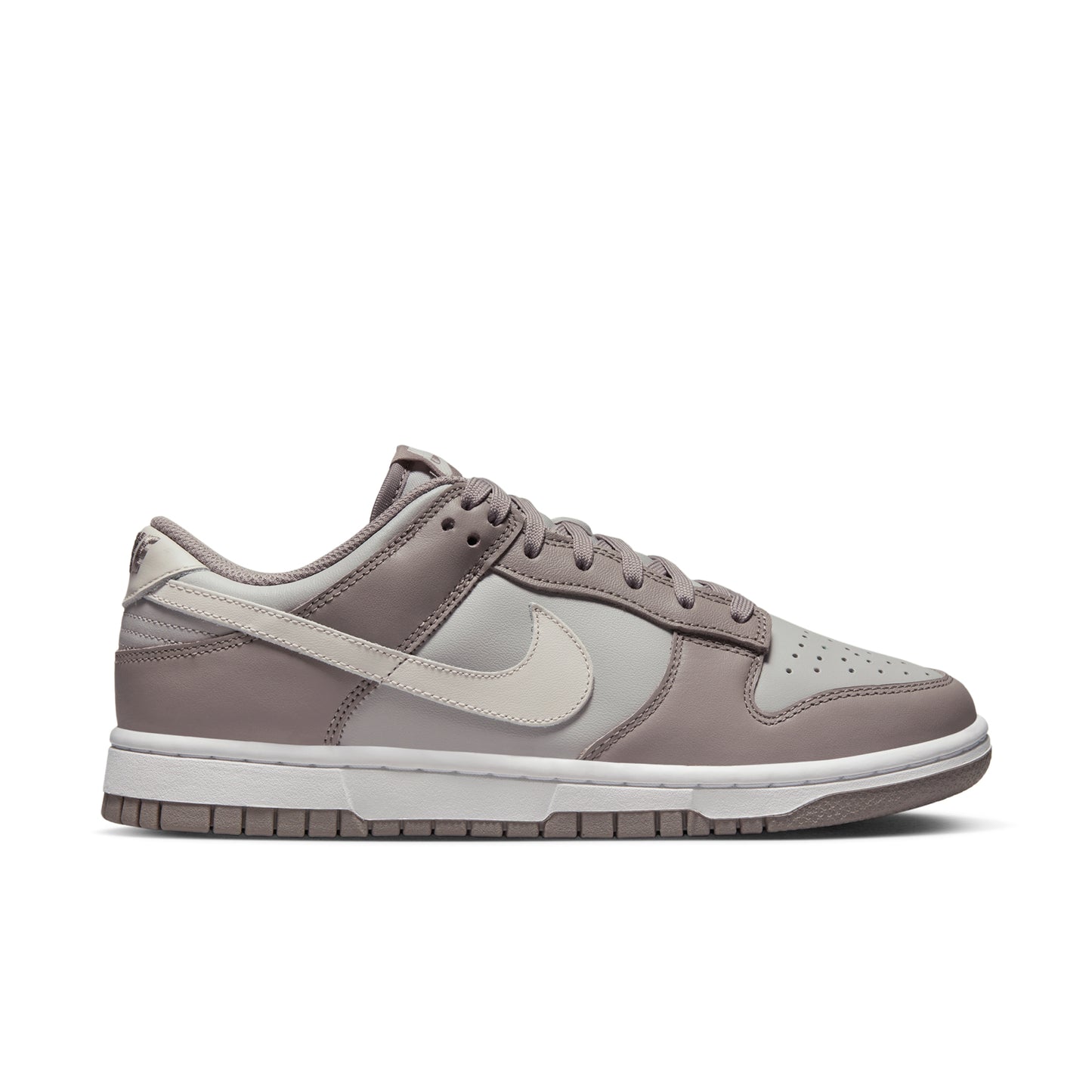 Nike Dunk Low Bone Beige (W)