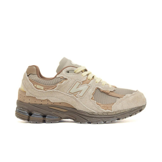 size? x New Balance 2002R Refined Future