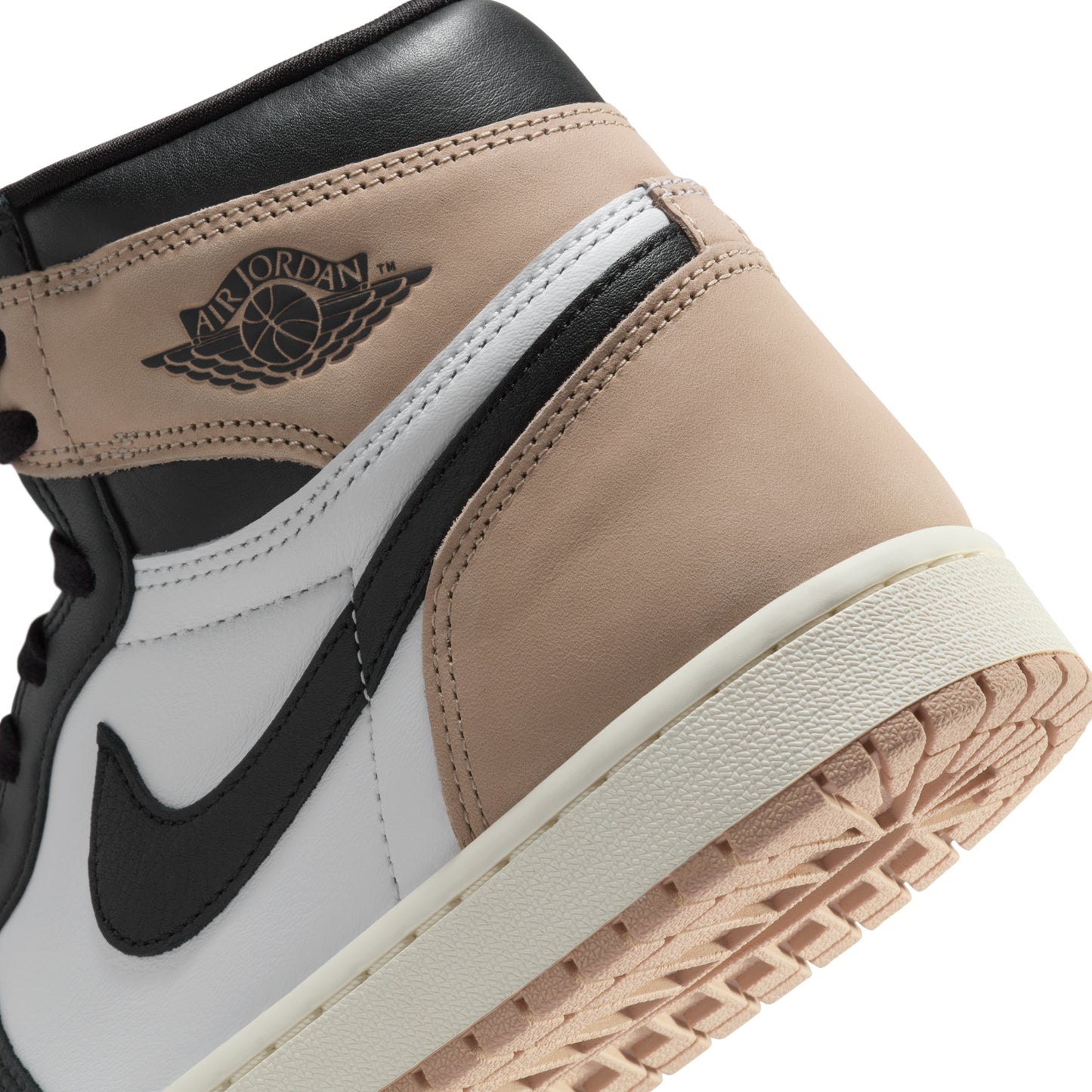 Nike Air Jordan 1 Retro High OG Latte W