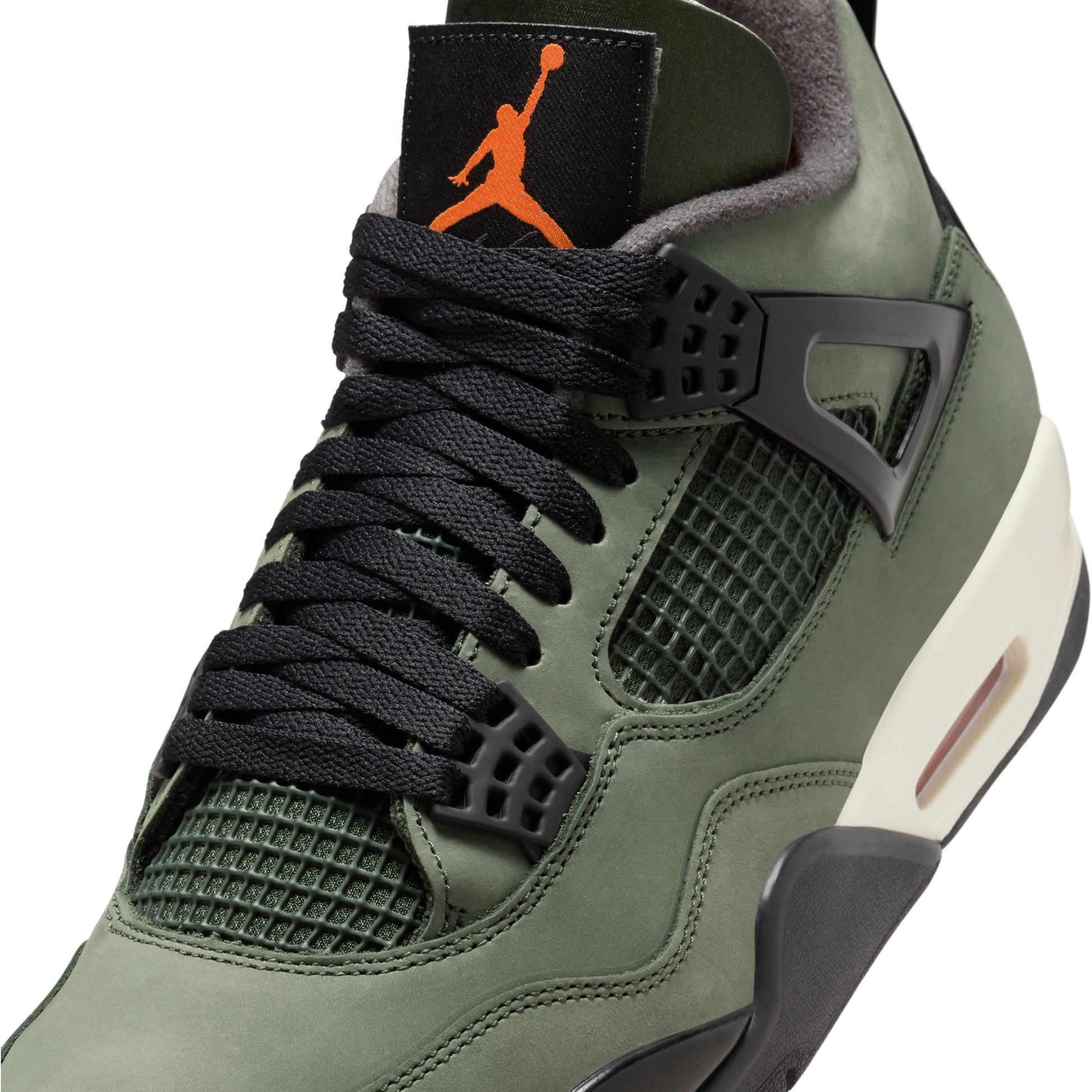 Jordan 4 Retro OG SP Undefeated (2025)