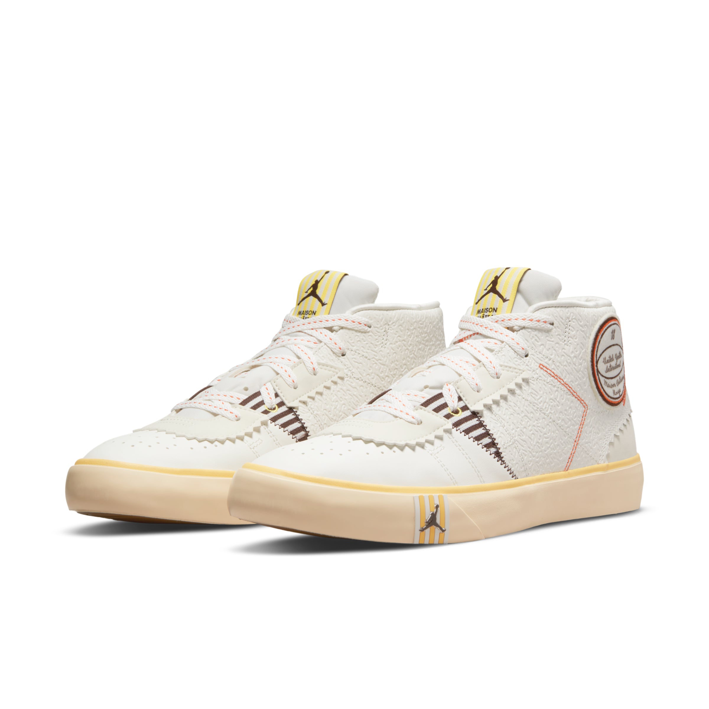 Nike Air Jordan Series Mid Maison Chateau Rouge Sail