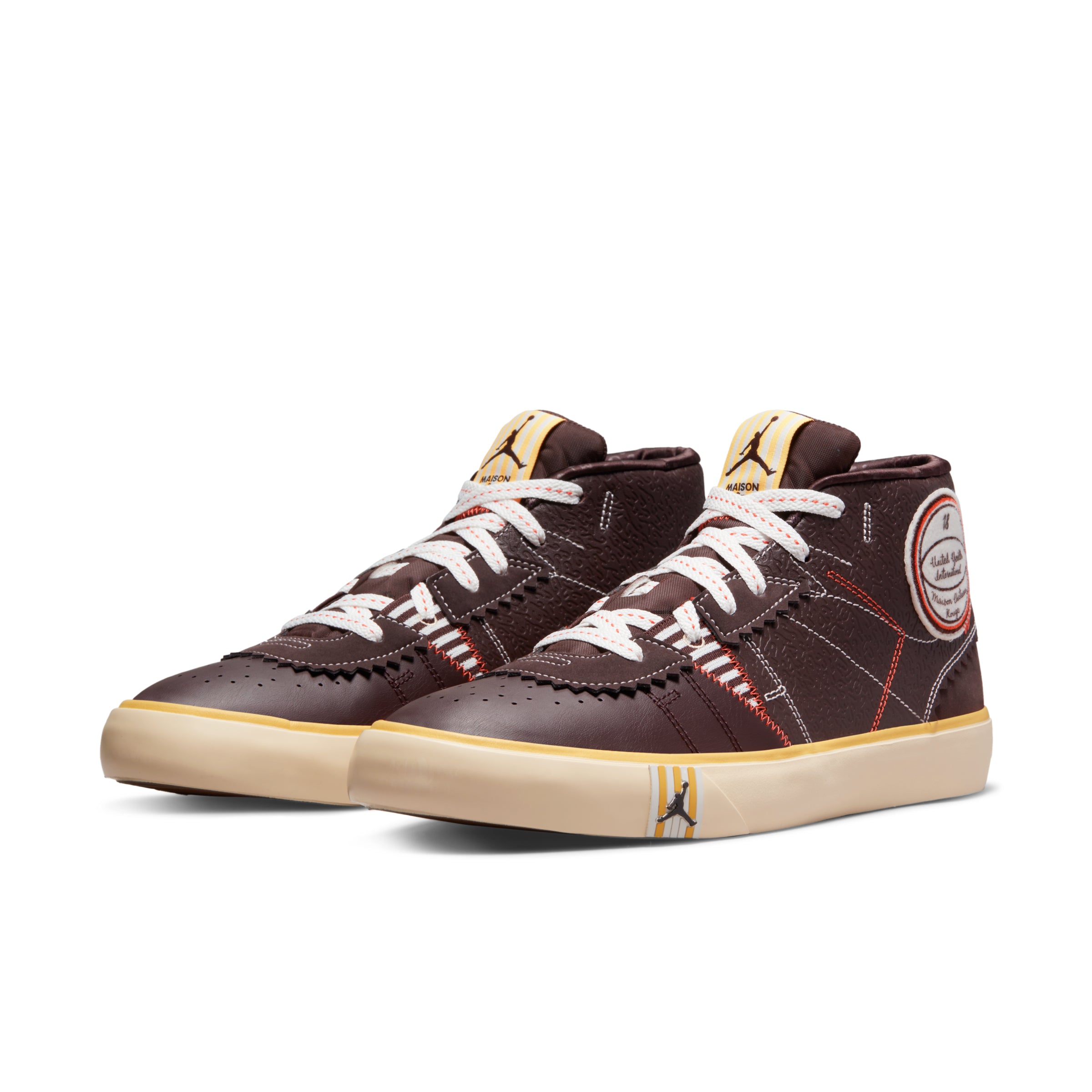 Nike Air Jordan Series Mid Maison Chateau Rouge Brown DO5247 212