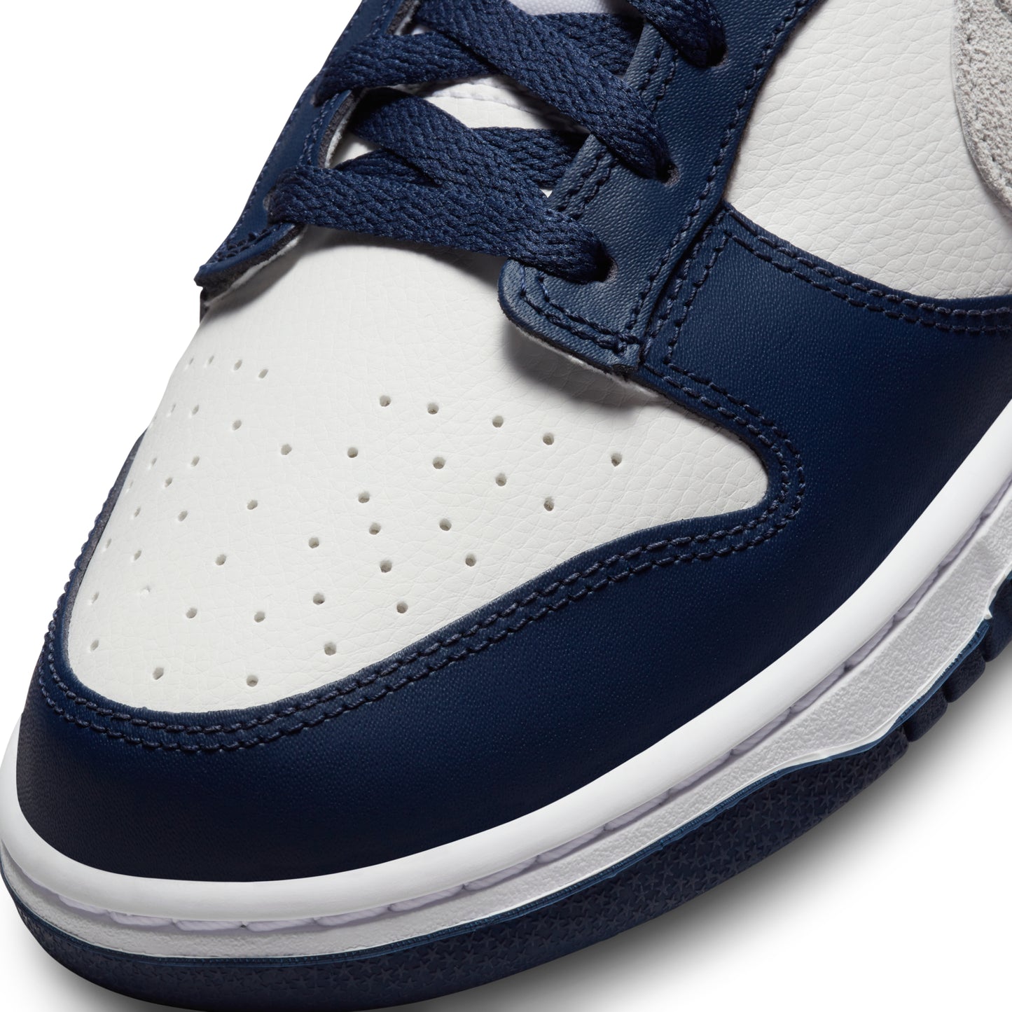 Dunk Low Summit White Midnight Navy