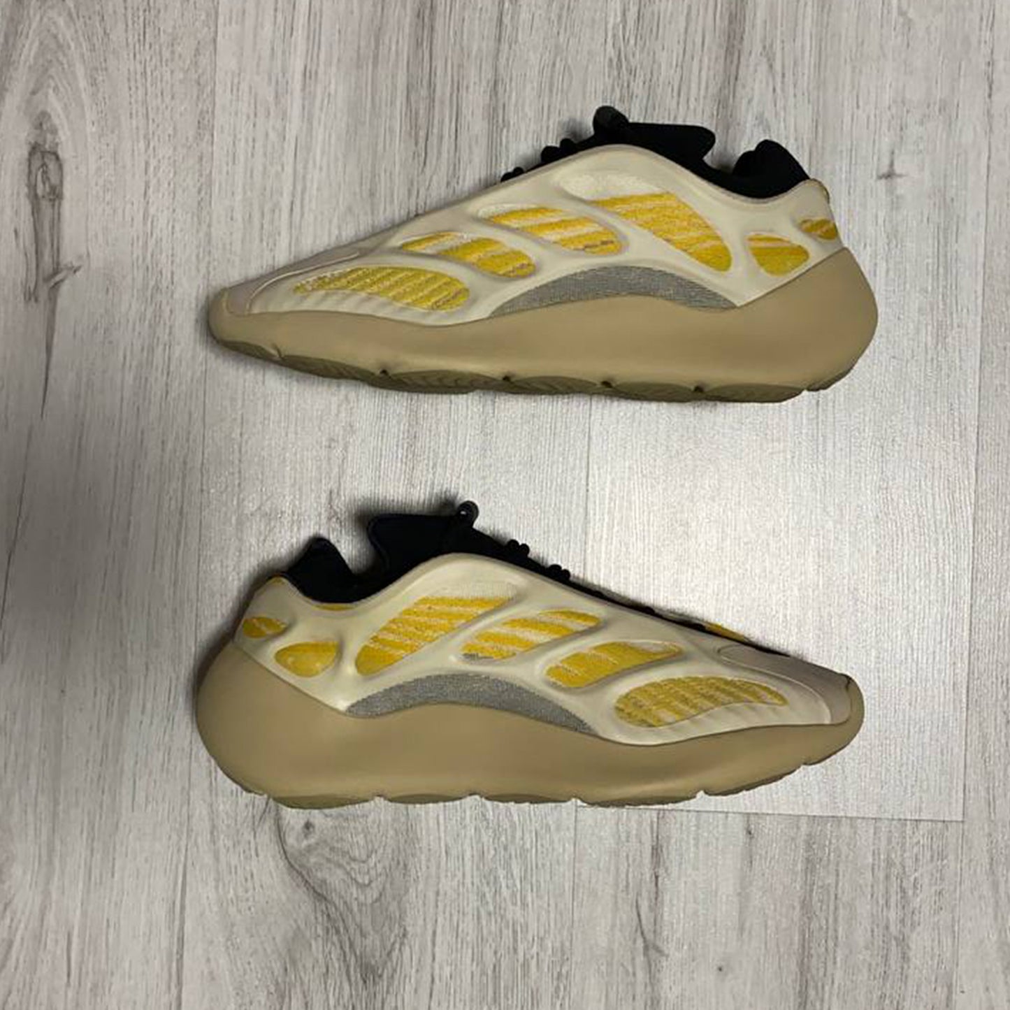 adidas Yeezy 700 V3 Safflower