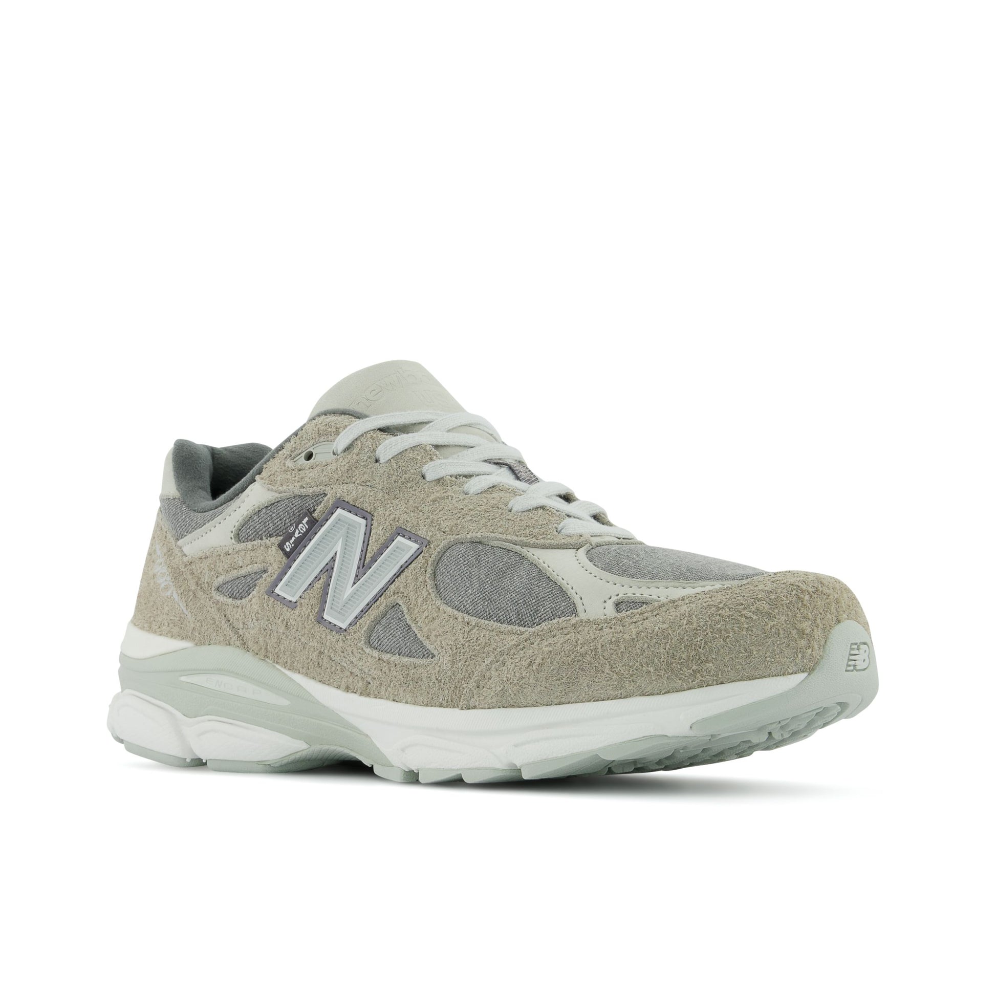 New Balance x Levi's 990v3